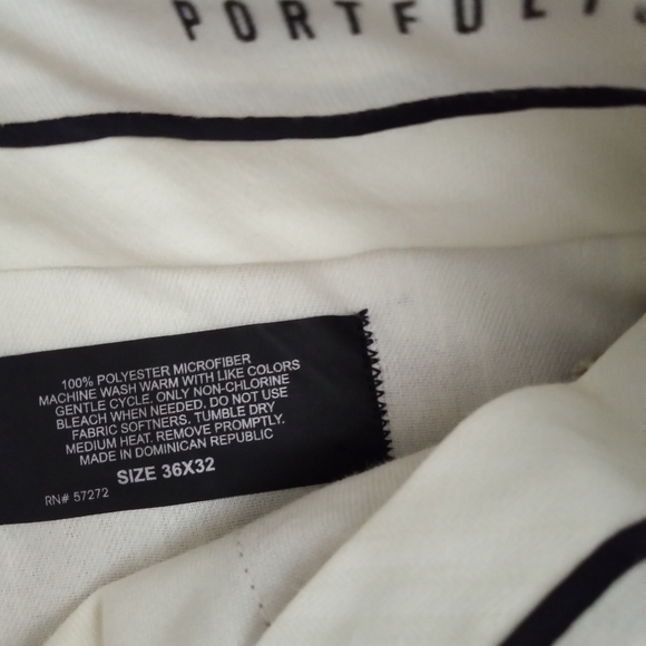 2/$22 Panrlts Perry Ellis men's dress pants 36x32 - Picture 2 of 3